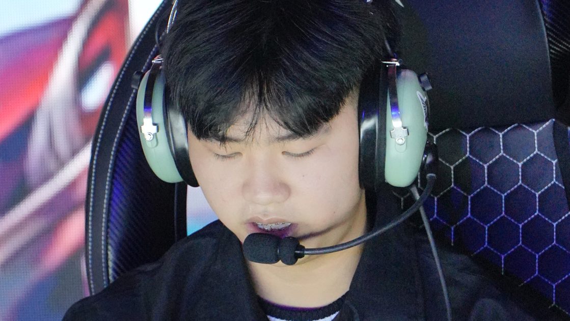 RRQ dan NAVI Goyang Awal Musim MPL ID Season 8